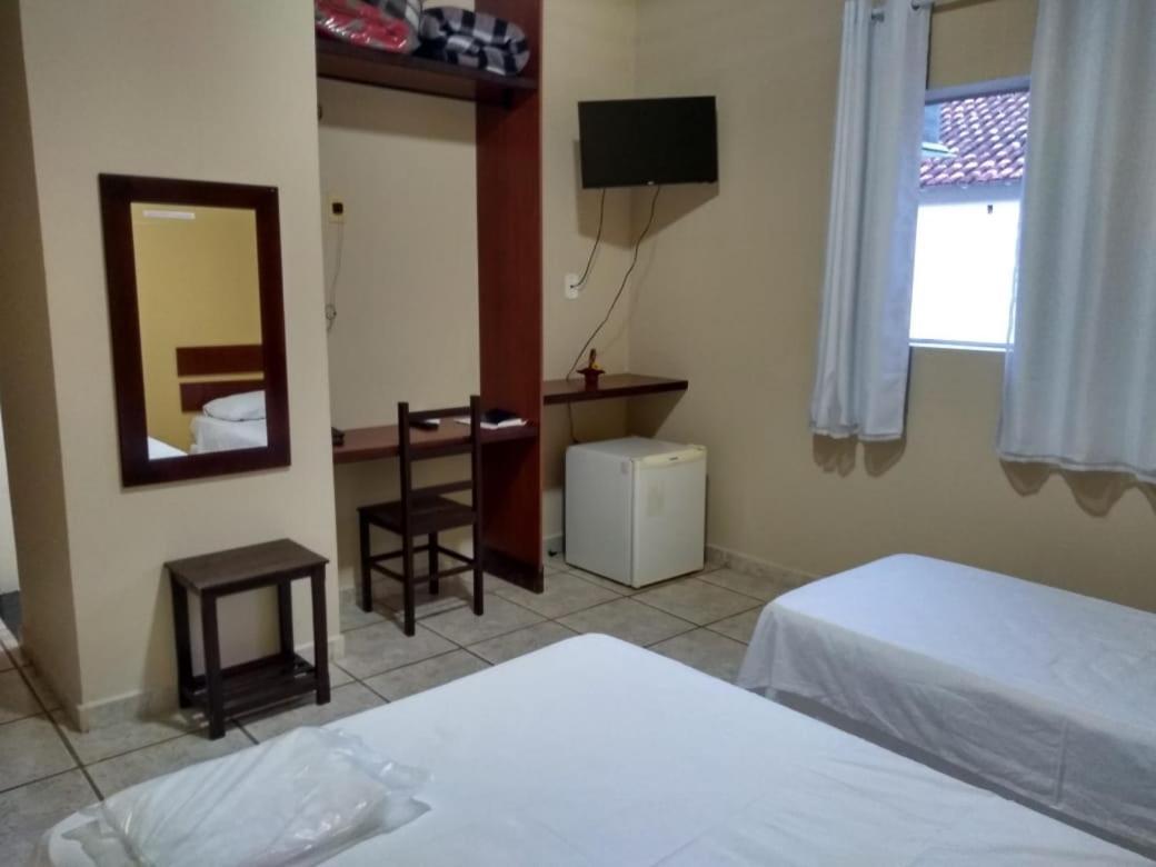 Hotel Veredas Monsenhor Paulo Bagian luar foto