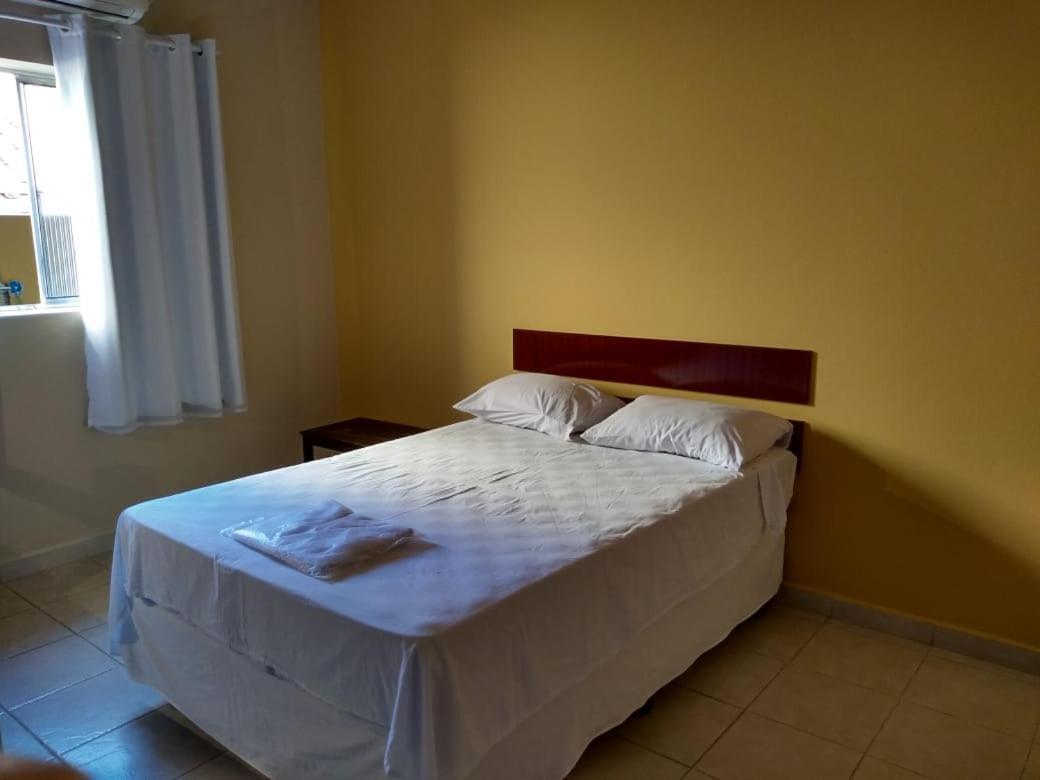 Hotel Veredas Monsenhor Paulo Bagian luar foto